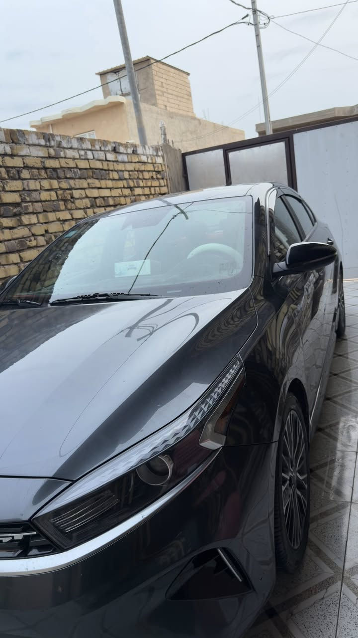 كيا فورتي GT-LINE 2023
السيارة معوقين رقم ذي قار بأسم الوالده
الباب الخلفي تبديل فقط وصور الحادث موجوده بالمنشور 
ماشيه 70 ألف ميل
فول مواصفات 
شاشة كبيرة ابل كار 
تحديد مسار 
بصمة تشغيل 
بصمة ابواب
اشارة ترحيب
تشغيل عن بعد
اشاير بالمري
توقف ذاتي
رادارات 360 درجة
صندوق ذكي يفتح عند الاقتراب
لد امامي خلفي
محرك 2000 دوش 
مابيها اي نقص السيارة 
بدون ايرباك كله سليم
العنوان النجف ناحيه الحيدريه 
***********
السعر 168
