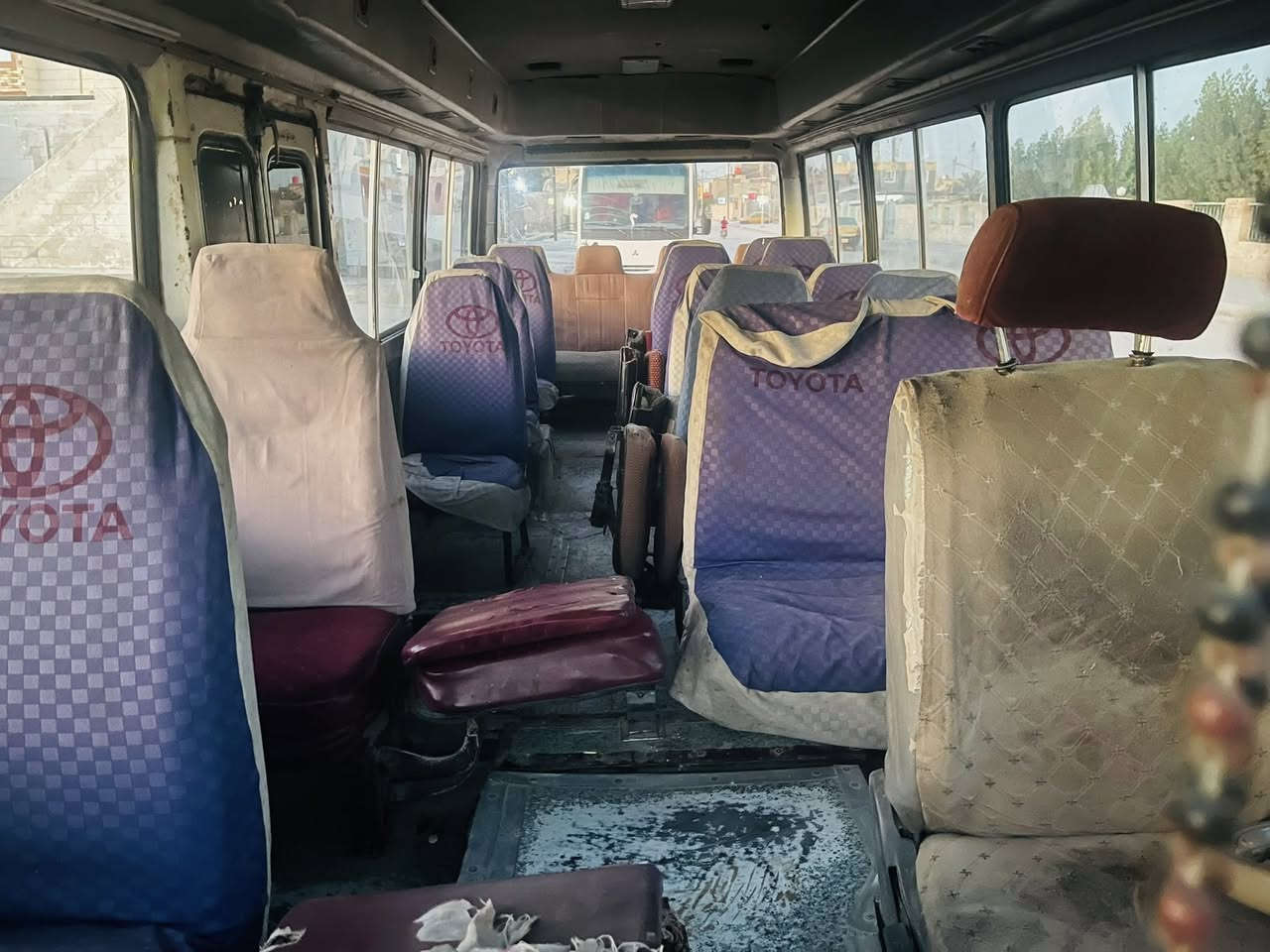 السلام عليكم كوستر عريض للبيع مديل 85  مكينة كرنفال دسك باور تخم تاير كهربائيات كلهة شغالة الاسفسار  اتصل ***********
