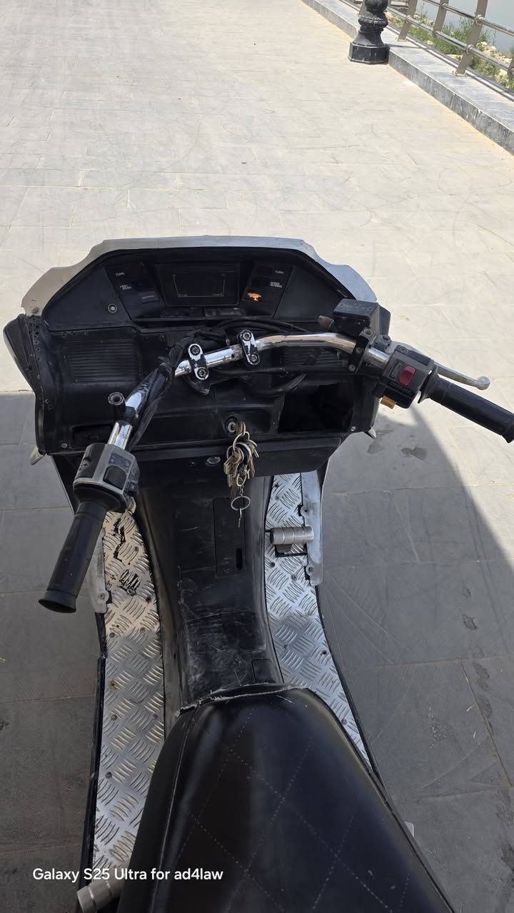 فقط بيع
للبيع فيوجن cn250 مستعجل ع البيع 
دراجه مال جناي محرك شرط بلادي مفتوح فقط تبديل زنجيل لا تنقيص لا تبخير دراجه كامله وكل شي شغال صالنصه جديده تايرات جدد تبديلة دهن ومي راديتر 
السعر مال متوازي 500 مو سعرها بس متوازي قفل🔐 
***********
