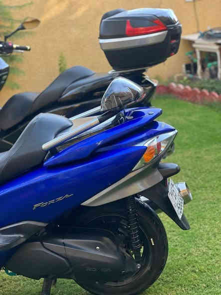 010 
للبيع رقم انبار بسمي 
مشروع وطني تحويل ثاني يوم 
الدراجه كفاله عامه
من مكينه وكير وكلجات وقايش كله بلادي
شرط معدله 150
ماشيه 45
صلنصه رياضي 
الدراجه احله من الصور 
الـٰسعر 25 وبيه مجال 
مكانه ديالى الخالص هبهب 
***********
