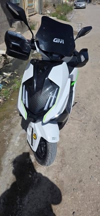 تيسلا • دراجة شحن • للبيع أو مراوس