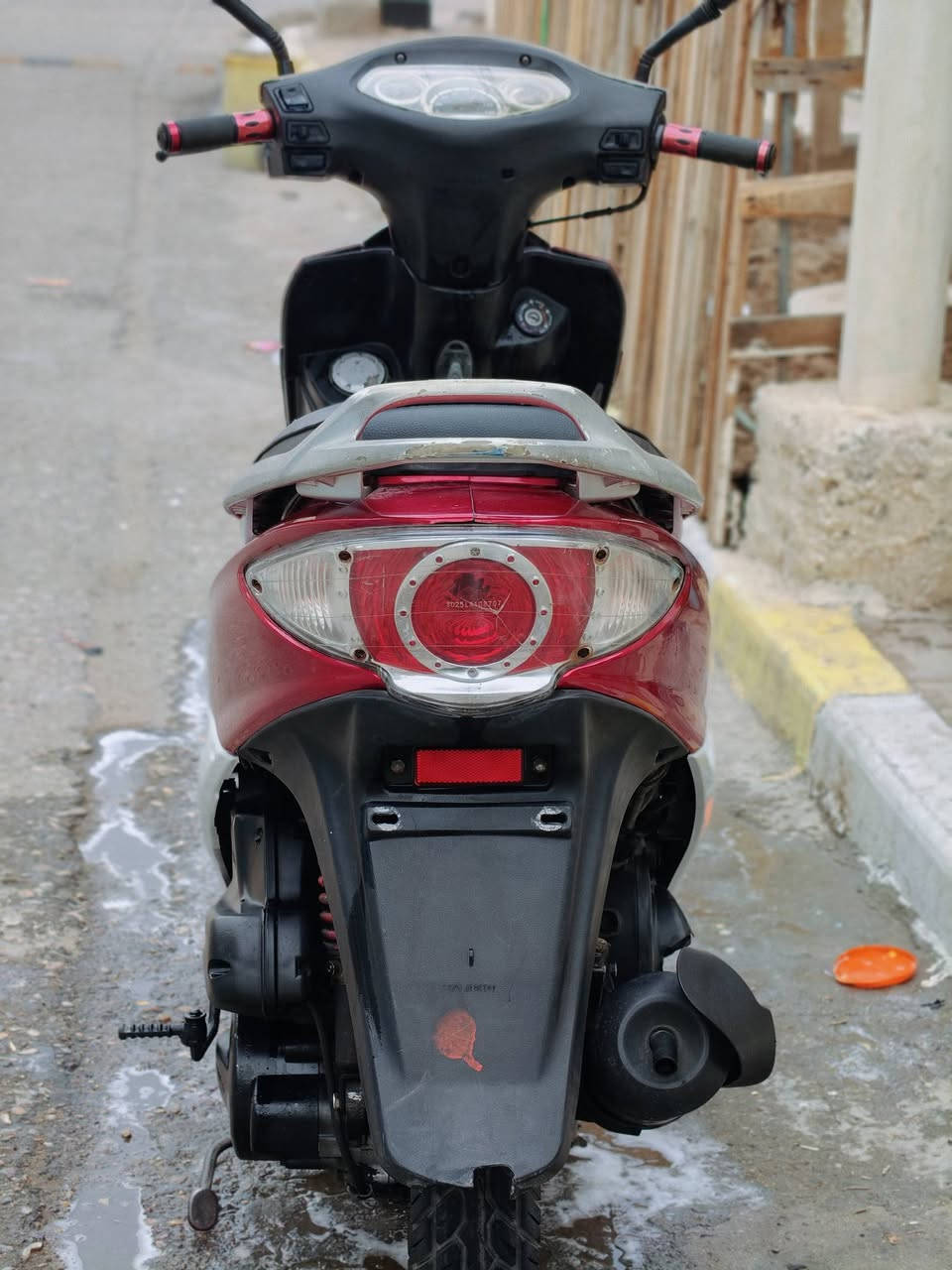 السلام عليكم دراجة للبيع كامكو مكفوله من كل شيء عنوان ميسان المجر الكبير والاستفسار على هذا الرقم***********
