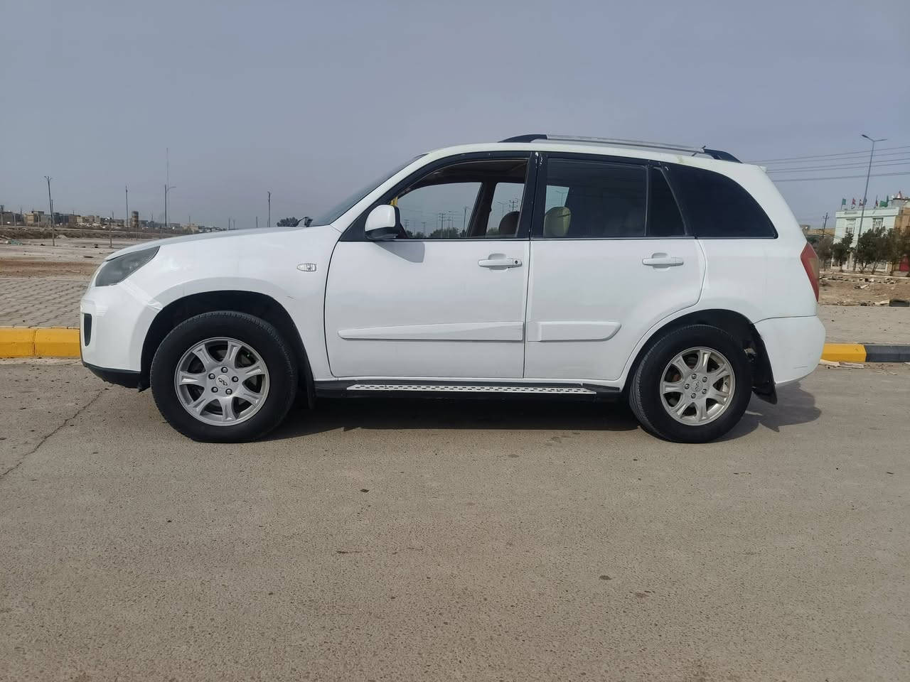 تيكو مديل13  رقم بغداد تحويل ثاني يوم كير مكينه كفاله شرط ترايك وين متريد مسويلهه ادامه كامله بلكات نوزلات فلتر بانزين شرط متصرف عليهه سياره نظيفه وجاهزه احلى من الصور تخم تاير دوشمه جديده  54وبيها مجال
***********واتساب او اتصال
