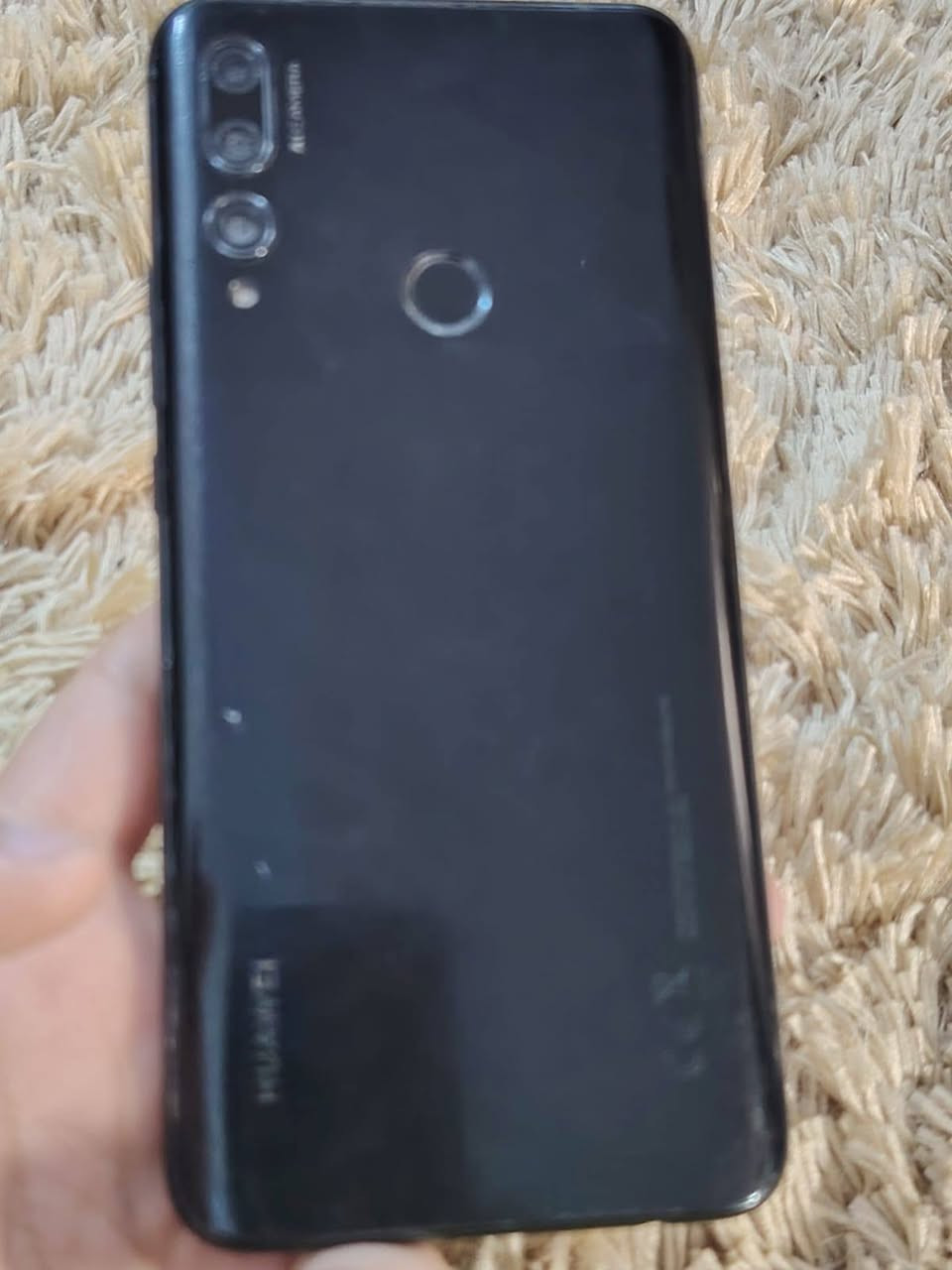 سلام عليكم هواوي Y9 برايم ذاكرة 128 سماعتة بيها وشة يرادله تنضيف الباقي مكفول مراوس شعندك نزل رقمي ***********
