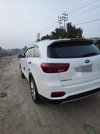 سورنتو ٢٠٢٠ • ٨٠ الف كم • خليجية