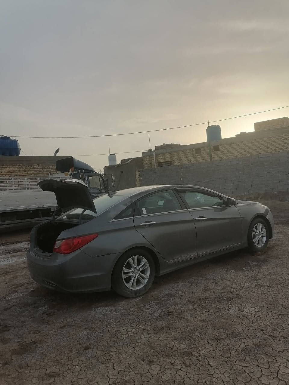 للبيع ومراوس
سوناته مضلع موديل13
رقم بغداد مشروع وطني
سنويه لل28للغايه
كير ومكينه بجيس
2400 جي دي اي 
باملغين وبنيد 
والباقي مكفوله 
السياره مالت بيت وللعلم بتصوير مضلومه  حته مامقسوله
مكاني ناصريه قضاء نصر 
سعرها 90 وبيها مجال قليل 
***********
