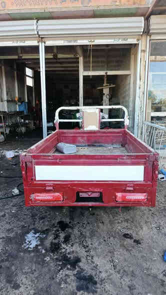 سلام عليكم ستوته دايوان موديل 17 بيهه مكينه 2025 مال صقر كير بوكس جديد اكسن جديد ستوته جواهه تخم تاير كامله عله اخر حبايه كل نقص مابيهه سعرهه 1100 وبيهه مجال للشراي عنوانهه بغداد النهروان تواصل ***********
