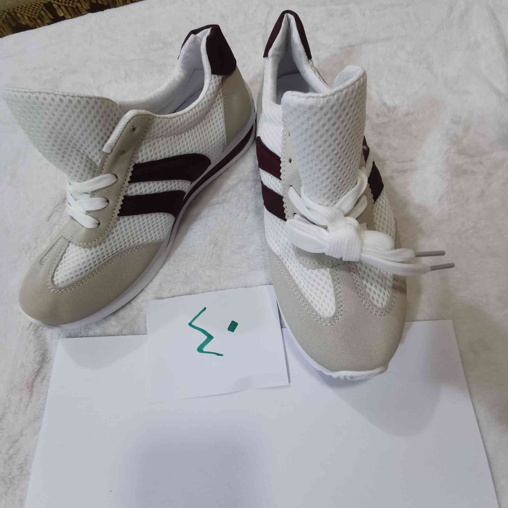 قطع مميزه تفيده يعلق ويجيك سعر رزق الحلال يا رب العالمين


**إذا كنت صاحب هذا الإعلان وتريد حذفه لأي سبب، رجاءا أرسل رسالة إلى الدعم الفني**