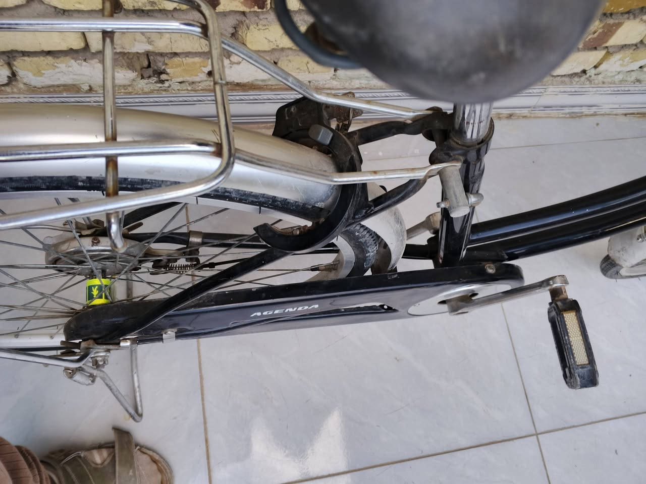 السلام عليكم بايسكل بناتي للبيع نظيف حجم 26 تايرات جدد مكاني الكوت الخاجيه السعر90 وبي مجال


**إذا كنت صاحب هذا الإعلان وتريد حذفه لأي سبب، رجاءا أرسل رسالة إلى الدعم الفني**