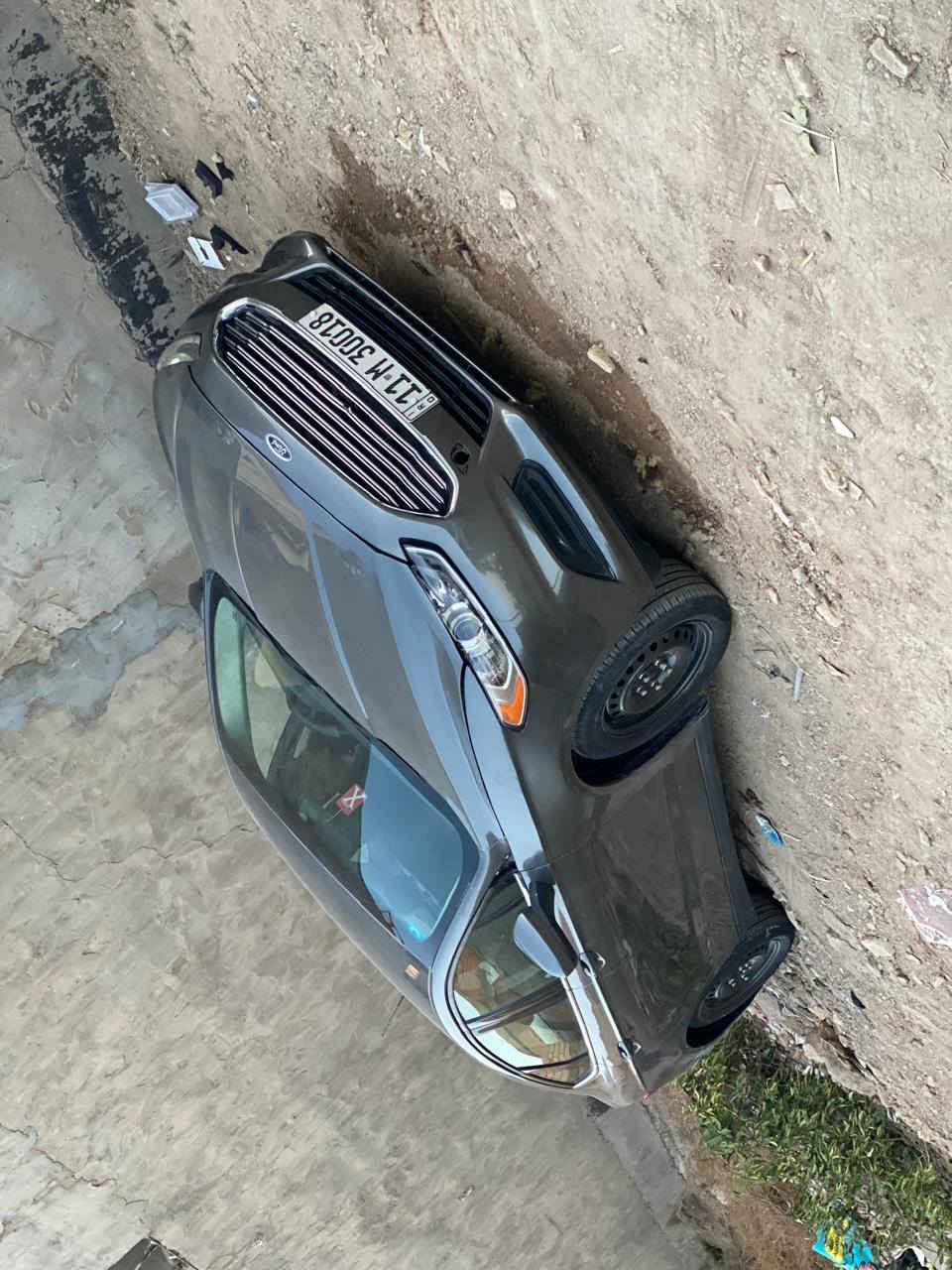 مراوس بجارجر او شي مناسب ونتراهم على الفرق   مراسله خاص او       واتساب 🤍

فورد فيوجن 2014 مكينه 2500 تنفس طبيعي من القليلات
رقم بغداد مميز باسمي 
حادثها جاملغ امامي وحافه البنيد  فقط صبغ  دواخل مكفوله شرط
سعرها 115$ مكاني بابل الاسكندريه ***********
