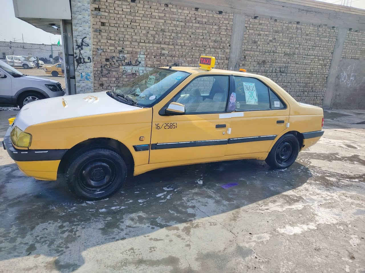 السلام عليكم
بيجو ٤٠٥ مديل ٢٠١٦ جاهزه وتخبل تبريد تخم تاير سنويه جديده رقم انكليزي المالك عمي خط وبحث مصفره السعر ٤٠ وبيها مجال للشراي ومراوس اراوس حسب القناعه العنوان الديوانية
***********
