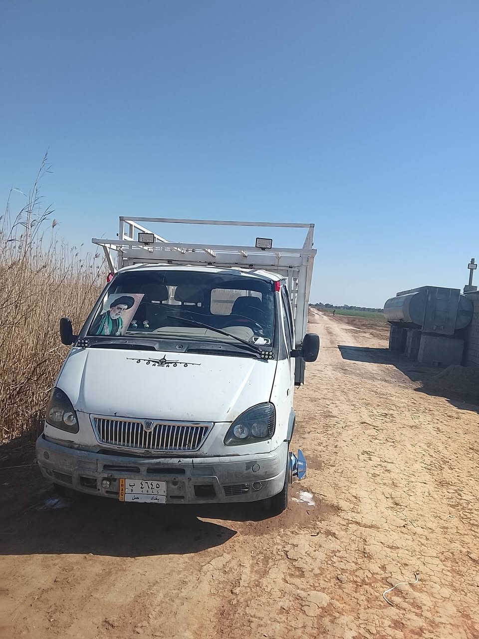 السلام عليكم فولكي  للبيع موديل 2003 سنويه ل 29 سياره مقفوله كفاله عامه شاصه جديد كيردماكينه جديده اكسن جديد تخم تاير جديد دواخل جديده سياره جاهزه كل نقص ما بيها كهربائيه جاهزه كله شغال ما بيها كل نقص السعر 32 ورقه تحويل ثاني يوم عنوان بغداد رقم الهاتف ***********
