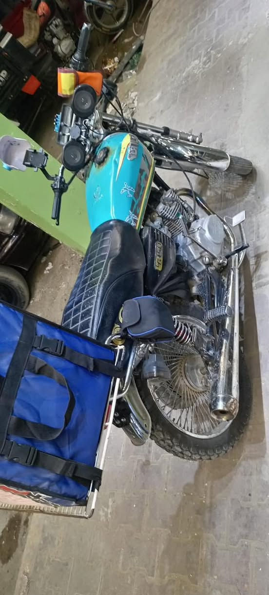 تايكر 2023 البيع
كاله شغال الكهربائيات 
مآبي اي نقص السعر ٤٠٠ بي مجال 
المكان بيجي شارع المصرف 
الاستفسار ***********
