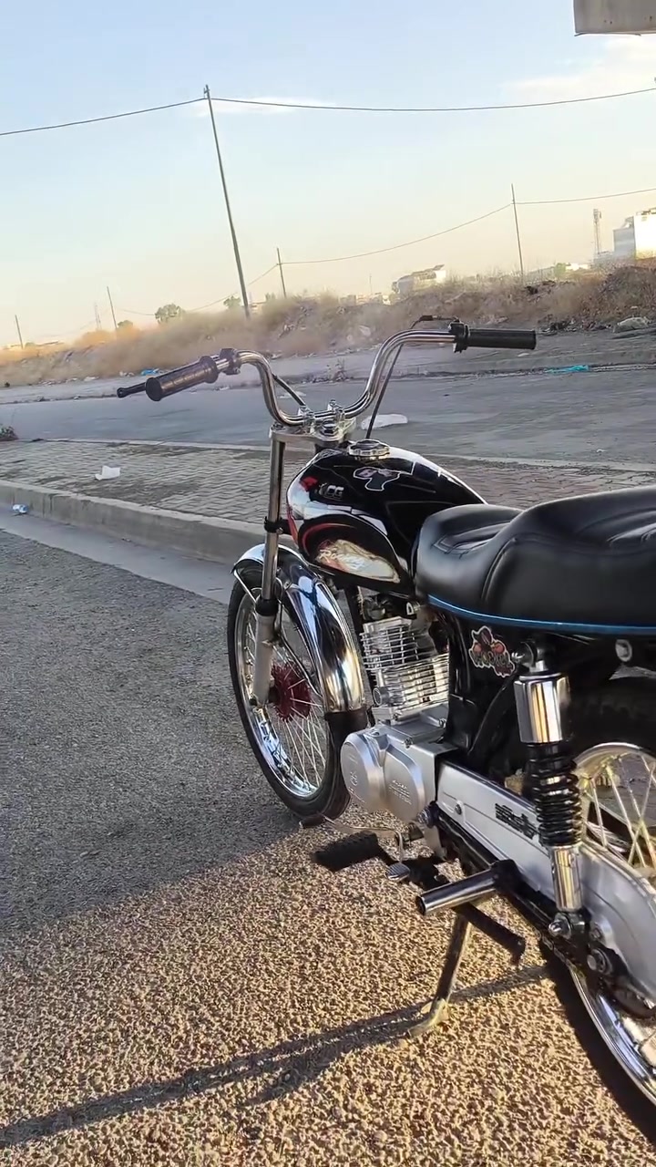 سيجي نامه للبيع ما بيها اي عيب لا صرف ولا بخار المحرك اخرس برغي واحدما ناقصها دراجه فول نضافه فول نشاط رقم تلفوني *********** سعر 570بيها مجال موديل 26عنون كركوك
