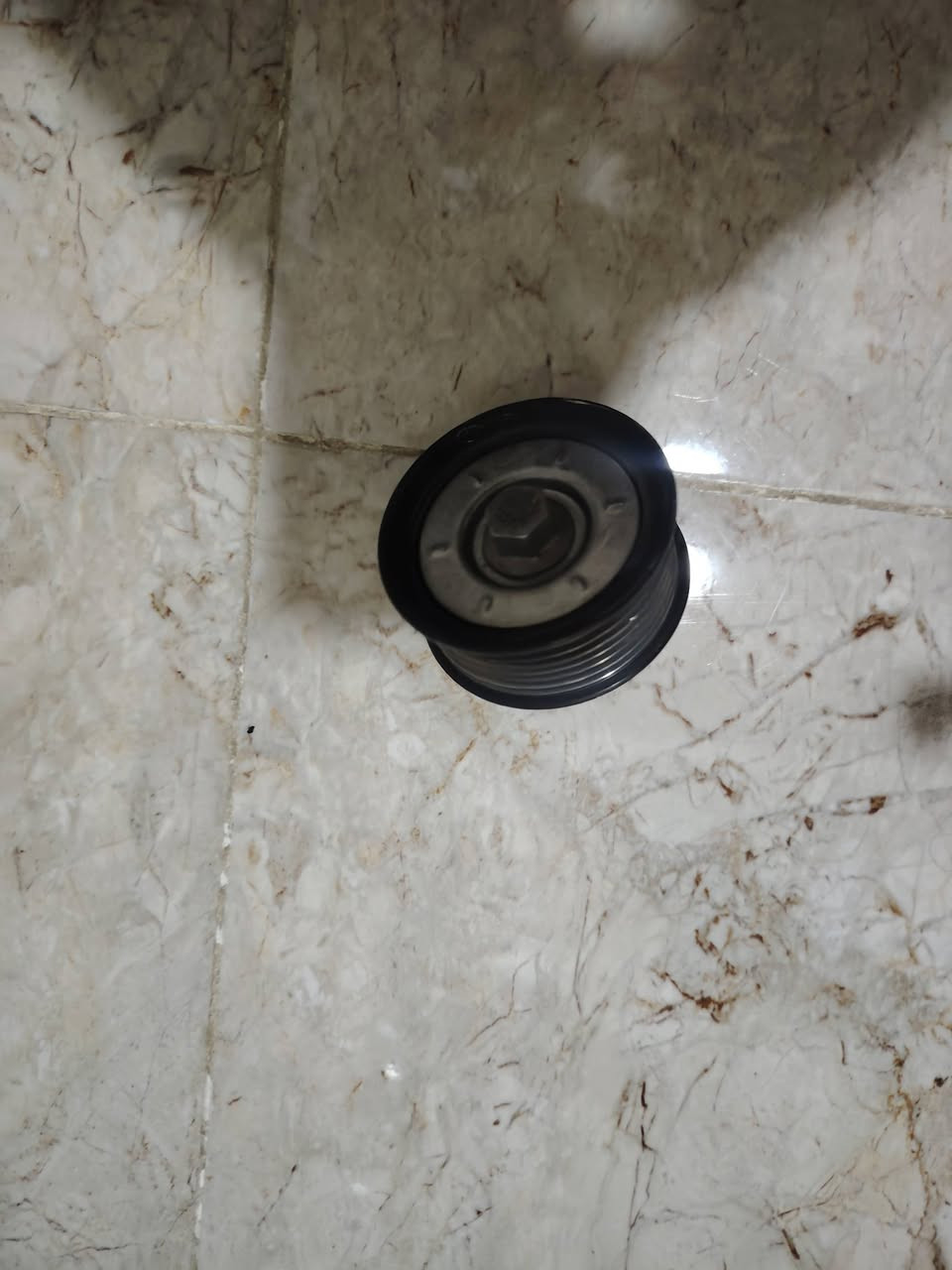 سلام عليكم غراض كيا نيرو
فان بطارية جديد رولات ايجيار 
***********
