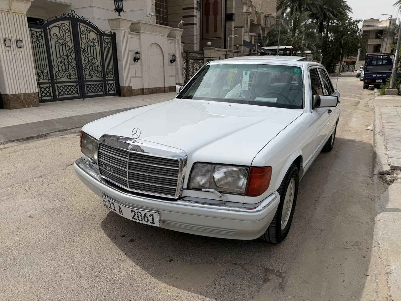 يا الله
السلام عليكم شباب 

مارسدس رئاسي باب قصير 

موديل ٨٩ سياره جديده بمعنه الكلمه 

رقم مميز بسمي 

تحويل ثاني يوم مشروع وطني 

سياره تراي إذا مو زيرو مرجوعه 

مكينه وكير بلادي 300 مكفول 

صدر امامي وخلفي جديد 

سياره دبل مروحه 

فتحه سقف 

دبل فيتبم

كراسي كهرباء 

لايت زنون اصلي عالي وناصي 

سياره مال بيت امانه الله 

ومال جني 

سياره جاهزه علا آخر حبايه 

سياره بدون ضربه بدون ضربه 

صبغ وجراد فقط 

سياره جديده جديد كلش

تبريد ثلج إذا مو ثلج ودفع قوي موجوعه 

تخم تايرات وياله وكاله جدد 

سياره متعوب عليه 

كهربائيات كامله بدون جطل 

السعر ١٢٥ وبيه مجال للشراي 
للاستفسار ***********

مكاني بغداد شارع الربيعي 

تحياتي للجميع
