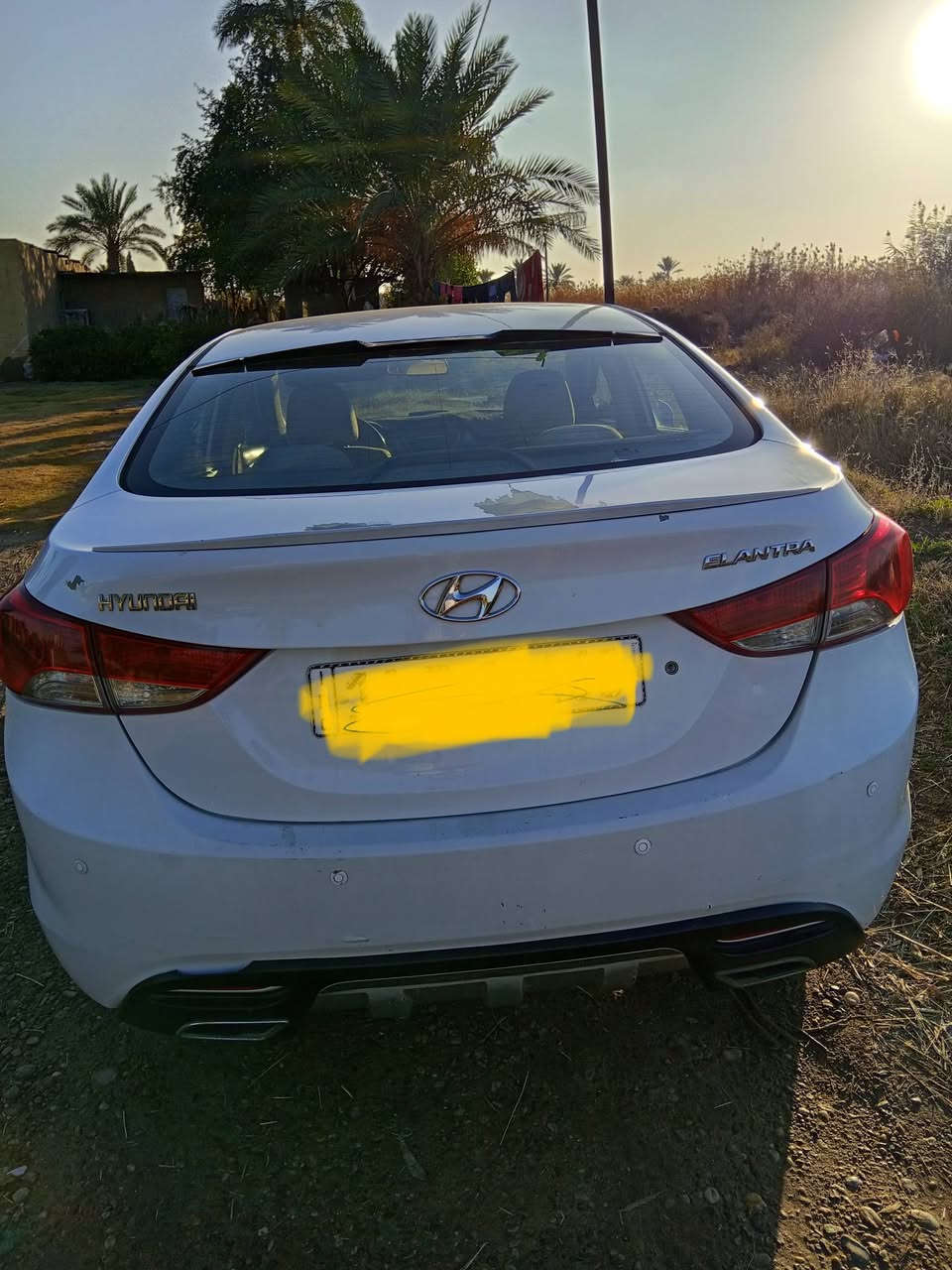 السلام عليكم النترا 14 خليجي بيهه كم قطعه ابيع حزام  تبريد شغال صدر كير بحاله جيده محرك ينقص رقم انكليزي بسمي تحويل مباشر السعر 95 وبيعه مجال العنوان أبي غريب الشيحه الاتصال ***********
