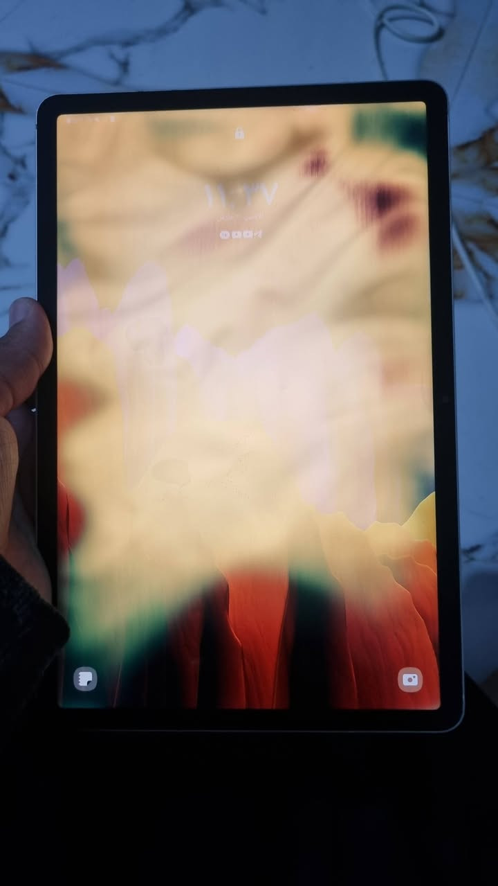 ايباد سامسونج اس ٧ ذاكرة ١٢٨
سعر ١٨٠ الف واسط ***********
