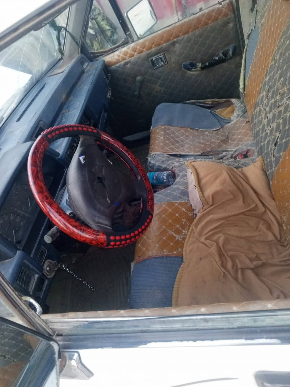 السلام عليكم
ميستوبوشي للبيع موديل 94 رقم ميسان سنوية منتهية من 2021 السيارة جاهزة من كلشي 
السعر 32 وبي مجال بسيط 
العنوان البصرة القرنة 
للاستفسار ‭0771 095 4761‬

ملاحظة غير متواجد ع الفيس
