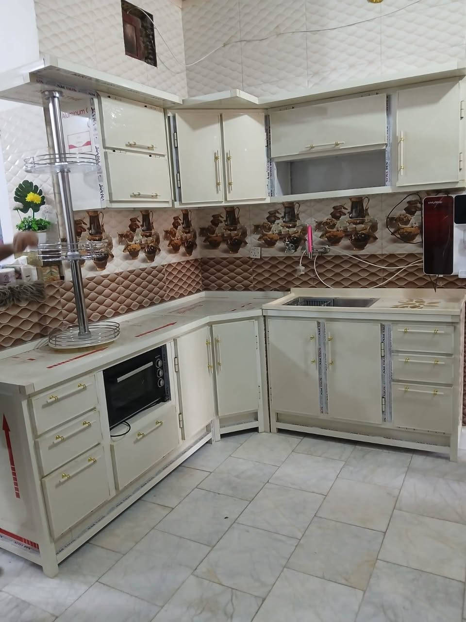 كاونترات حسب الطلب يوجد استبدال قديم بلجديد
*********** النجف, العراق
