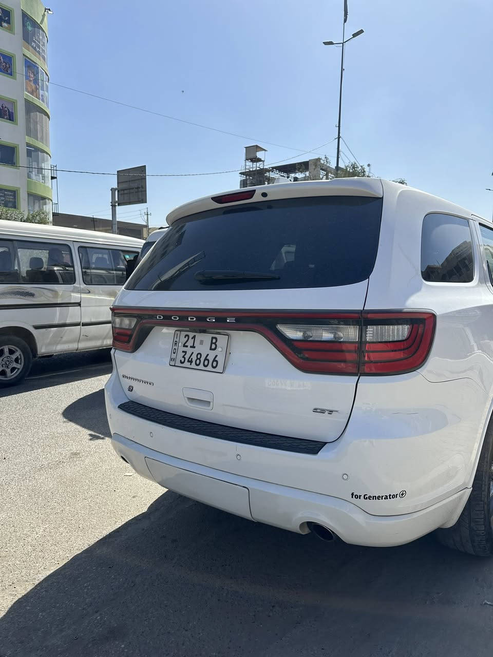 السلام عليكم
دورنكو 2018 وارد خليجي 
فئتها GT فووول مواصفات عدا الفتحة
كشن خرن/ تدفئه/ سترين هيتر/ وبعد هواي مواصفات معروفه مواصفات ال GT 
كلين تايتل بيها رصعة صغيره وشخط صغير جوه الباب 
السيارة جاهزه من كلشي داخل خارج حداديه محرك كير تشغل وتطلع 
عارضها ب 23.000 وبيها مجال بسيط حك الجية
ب اسمي تحويل ثاني يوم 
الرقم ***********
المكان  بغداد الجديدة

