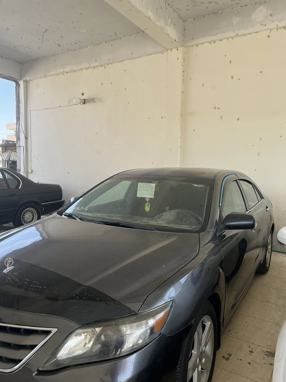 سلام عليكم للبيع كامري موديل٢٠١١  ضررها صبغ احزام  جماليه تخم تاير صدر نضيف السعر 100$ 
الاستفسار الاتصال على الرقم ***********
مكان سياره الانبار عامريه الفلوجه
