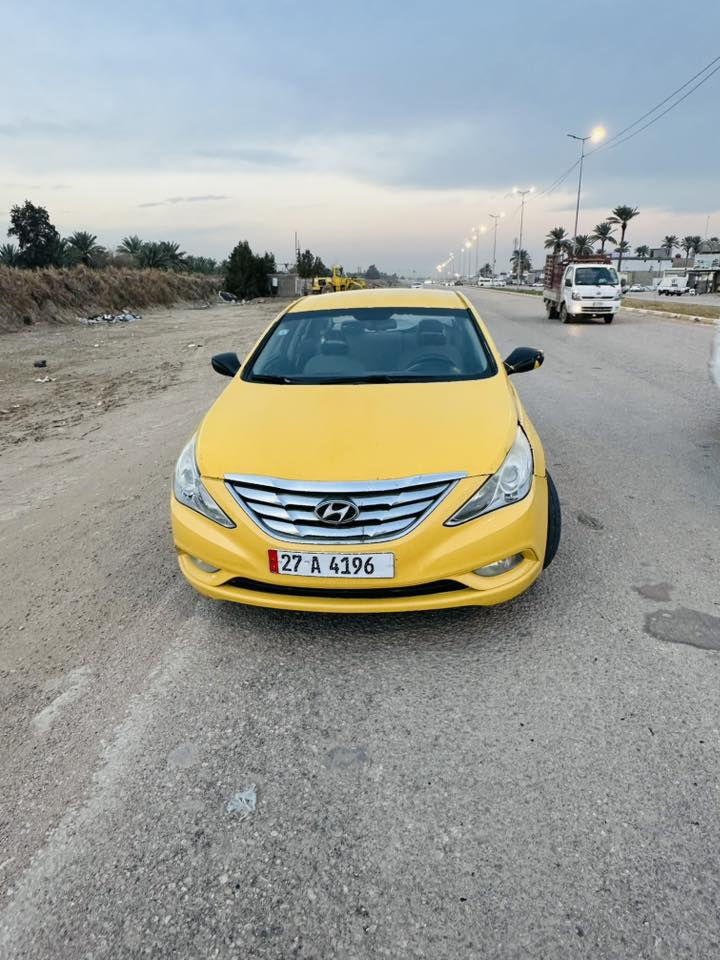 ‏سلام عليكم سوناتا مودل ١٣وارد امريكي ضرب جاملغ شويه بنيد موضح بالصوره ملاحظ دوشمه كامله ع اخر حبايه وياه دعاميه كامله ما مشدوده الامامي   ￼ خط حلة بغداد  رقم ذي قار 
سعر٩٨بيه مجال  ***********
