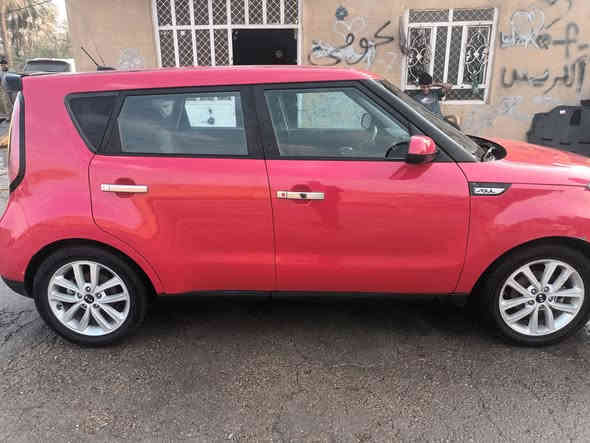 السلام عليكم البيع ومراوس حسب قناعه صول ١٩ رقم بغداد ماشيه ٩٤ موصفات شاشه كبيره بلاد تبريد بيانو تحكم جهتين نظام ايكو تقليل صرف الوقود مكينه ٢٠٠٠ بيهه ٥ قطع صبغ سياره نظيفه سعر ١١٢ وبيهه مجال الشراي الاستفسار اتصل ع رقم ***********
