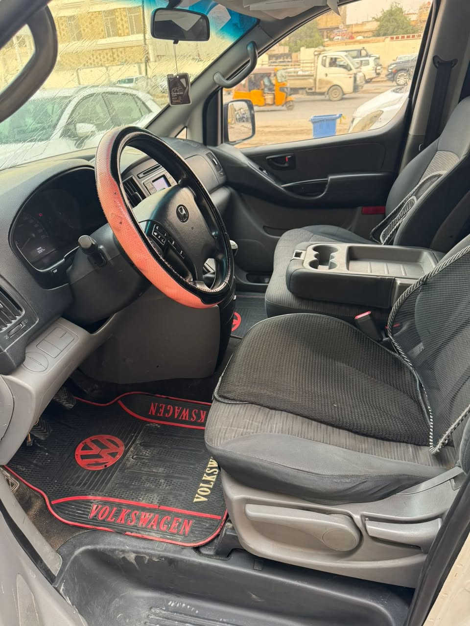 سلام عليكم استاركس فان موديل ٢٠١٨ مكفوله كير محرك كله جديد رقم بغداد باسمي السعر ب ١٦٠ وبيهه مجال بصيط 
العنوان بغداد للستفسار اتصال فقط 
*********** اتصال فقط
