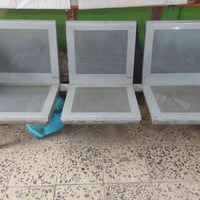 ٦ كراسي • نضيفات • مدينه الصدر قطاع ١٨