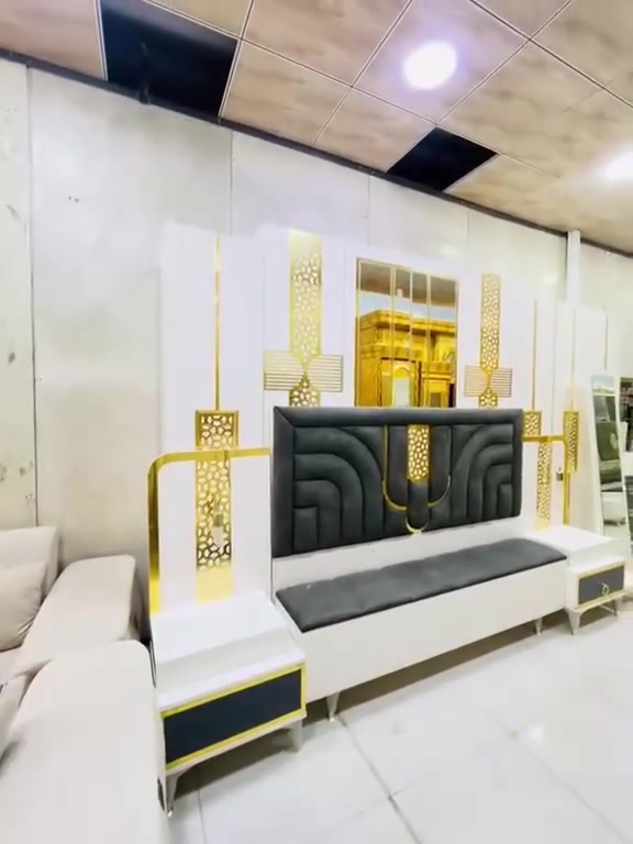 للبيع سعر مناسب جدا سكرين وتعال خاص


**إذا كنت صاحب هذا الإعلان وتريد حذفه لأي سبب، رجاءا أرسل رسالة إلى الدعم الفني**