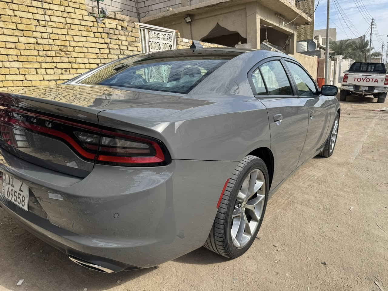 السلام عليكم شباب جارجر موديل 23 رقم بغداد لون سمنتي تقرير غرق شغاله من أمريكا بدون فتح كلبسه بيه مكانه الناصرية مركز   ***********   السعر270
