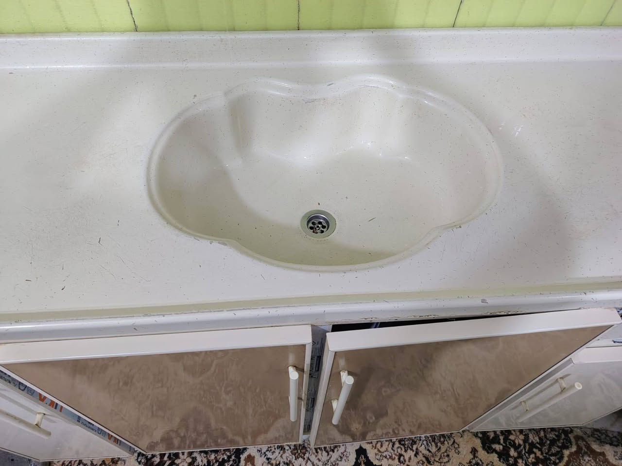 كاونتر معلق+سنك مرمر
السعر 350 وبيه مجال للشراي مكان ناصرية مركز تواصل خاص


**إذا كنت صاحب هذا الإعلان وتريد حذفه لأي سبب، رجاءا أرسل رسالة إلى الدعم الفني**