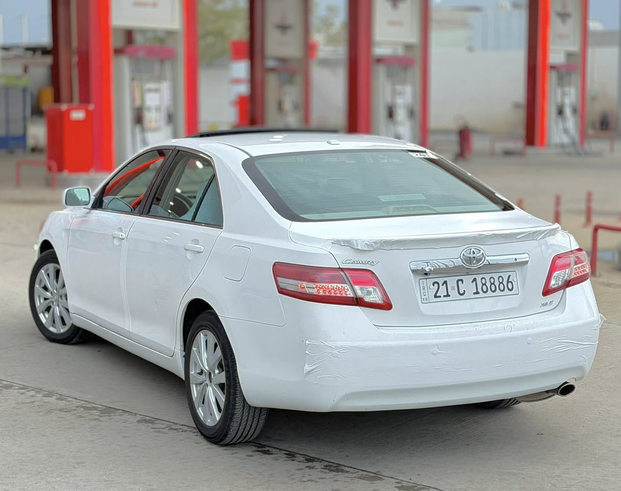 كامري 2011    امريكي Xle
السعر  124$✅ ماشيه 150 الف حقيقي گير محرك شرط رقم سليمانيه سنوية كلها جديد شرط تحويل سياره مكفوله من صبغ فقط جامرلغات بي كارت بدون دواخل بدون حادث 
مواصفات Xle فول مواصفات فتحه سلايت  تحكمات ستيرن تبريد قطعتين داخل لونين وصاج كشن كهربائي + كشن تدفئه شاشه ايباد بلادي وبعد هواي مواصفات شراي يخابر فقط بيع بدون مراوس مكاني كركوك 
***********
