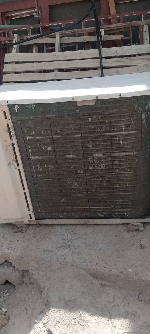 سبلت بانسونيك ٢طنين للبيع سعره 120الف**********************
