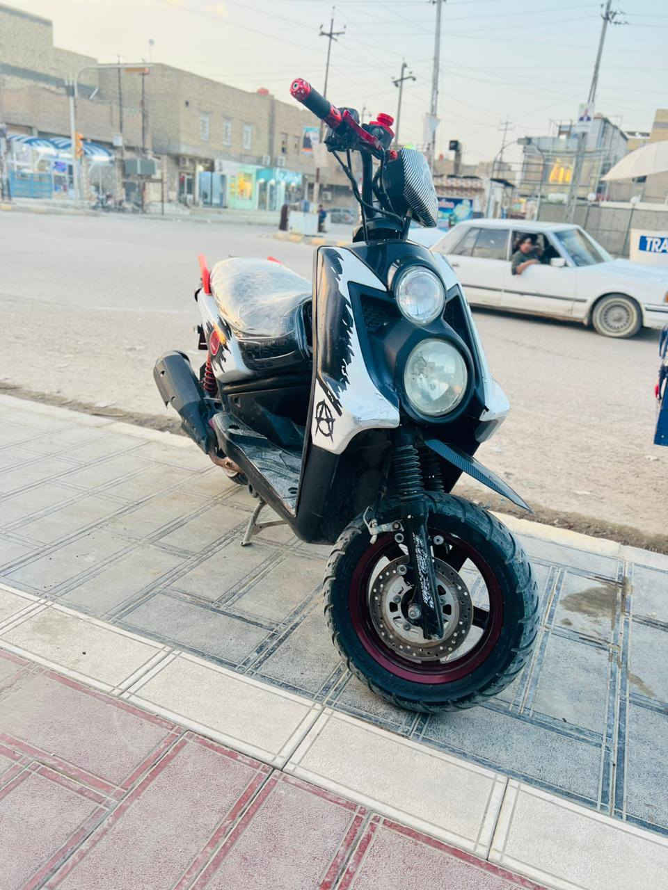 سلام عليكم سكنس جبلي للبيع موديل2007 بوشه 58 دراجه تخبل شلعه ومعدل كلجات رياضيه نعومه فول دراجه نكره سلف كهربائيات كلها شغاله مكاني شطره السعر 950وبيها مجال الستفسار خاص او التصال ***********
