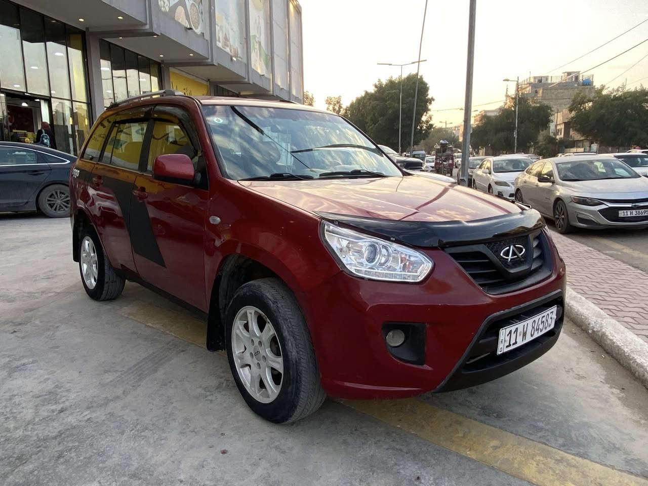 السلام عليكم شيري تيكو موديل 2014 ماشيه 120 حقيقي مكينه 2000 كير ميكانيك مكفولات رقم الماني جديد مع هزه جديده صلاحيه 2031 باسمي جاملغ ايمن صبغ فقط بدون دواخل تخم تاير باتري جديد صدر جديد كشر تجي شوفة عينك بدون جراد دواخل نضيفه عارضهه 69  الشراي يجي ويكلب ويفحص ونتفاهم عسعر مكاني بغداد الحريه دور نواب ضباط قرب مول فينيسا ***********
