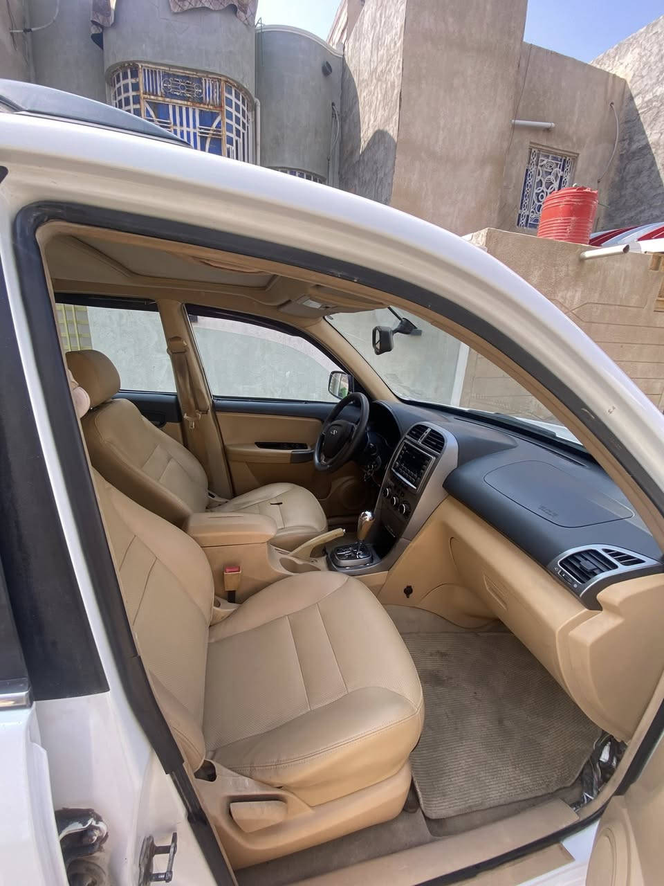 سلام عليكم تيكو موديل 13مكفوله من الضربه ولعيب الشرعي مكينه كير حداده طخم تاير تبريد كهربائيات سياره جاهزه صبغ مكانات رقم بصره انكليزي سنويه 30 السعر 52مجال بصيط ***********الزبير حي الخطوه
