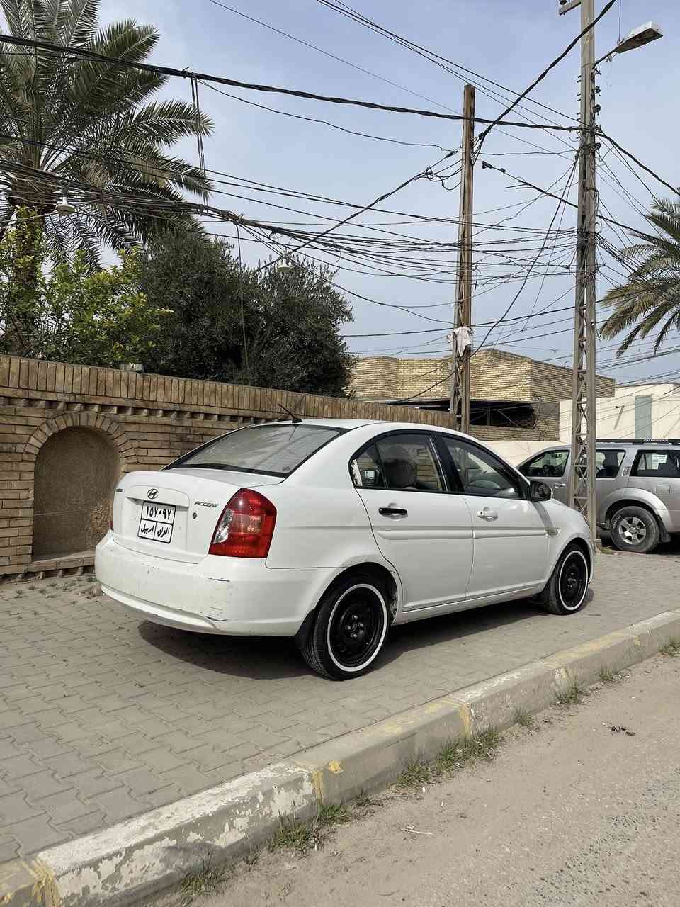 السلام عليكم
اللهم صلِ على محمدٍ وآلِ محمد 

اكسنت 2010 محرك 1600

گشرها نظيف مبين بالصور نصبتها كلش حلوة 

داخلها كلش نظيف 

بيها تبديل قطتعين جاملغ ايمن وبنيد

المحرك غير مكفول 

السعر 78 وبيها مجال


**إذا كنت صاحب هذا الإعلان وتريد حذفه لأي سبب، رجاءا أرسل رسالة إلى الدعم الفني**