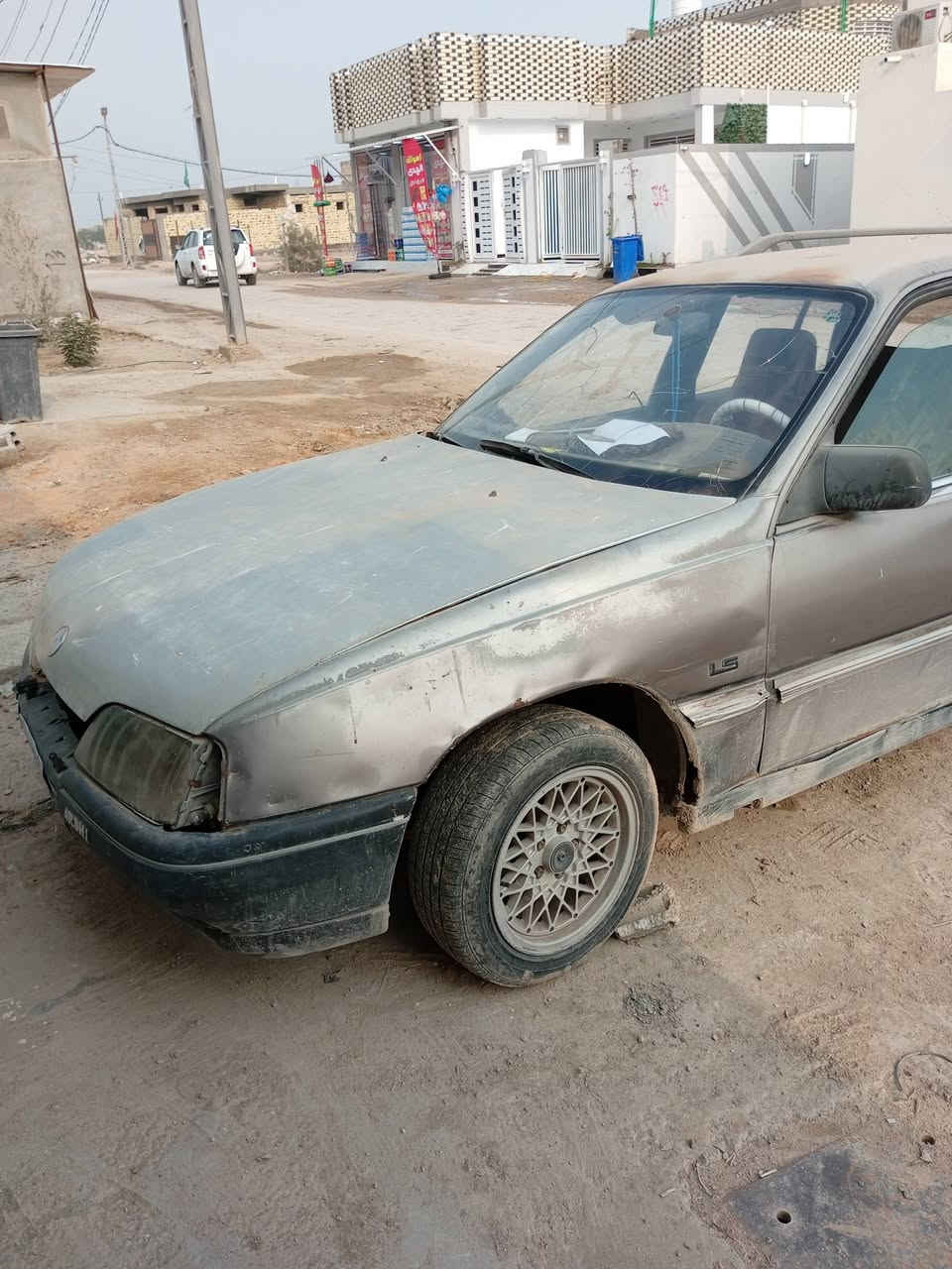 سلام عليكم سيارة أوبل اوميكا مكينة 2000 ابيع هل موجود مسؤول عن المداور بس رقم السيارة نجف مكانه بالنجف السيارة شغالة وين متريد تروح بيها روح السعر 15ورقة رقم الموبايل *********** طبعاً من رخصة الادمن هذا المنشور
