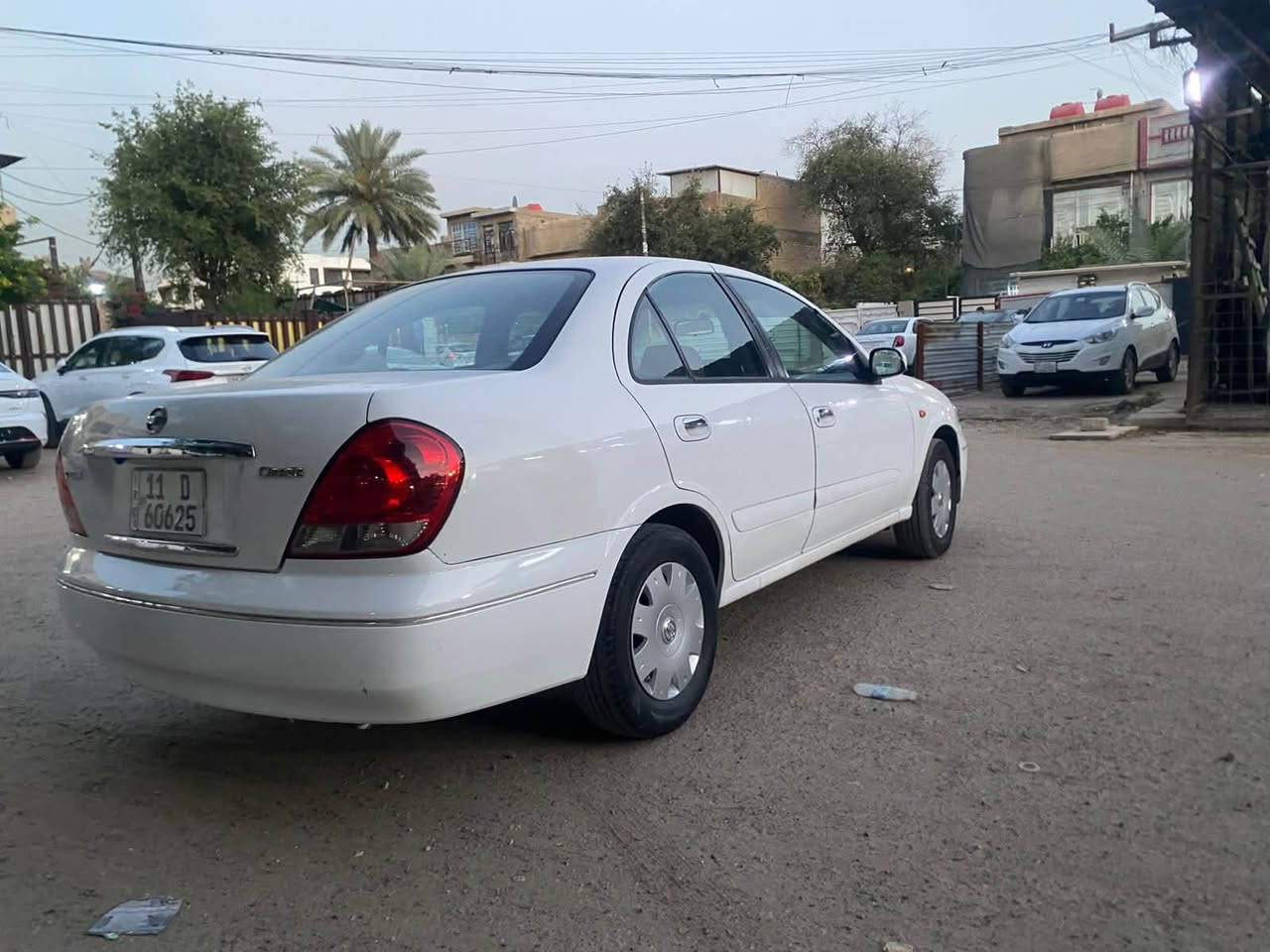 السلام عليكم نيسان سني ياباني بليته زركه موديل 2009 السياره باسمي مكينه وكير مكفولات بيه صبغ بل جاملغ الخلفي وجاملغ امامي وصبغ بلبنيد ماشيه 264الف مكاني المنصور السعر 92وبيها مجال للاستفسار ***********
