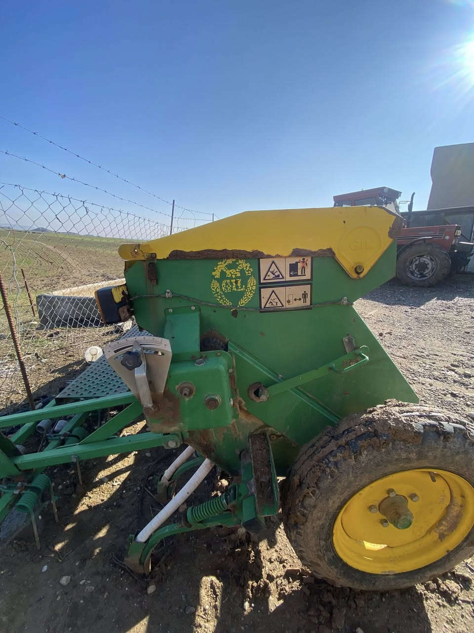 ئەم تابیعەیە بۆ فرۆشتن مۆدیل ٢٠١٦  هەموو گیانی بەشەت  هەموو  ئەشیای خۆی لەگەڵ دایە  هیچ شتێکی نەقس نیە  
ژماری خاوەنی ***********
***********
