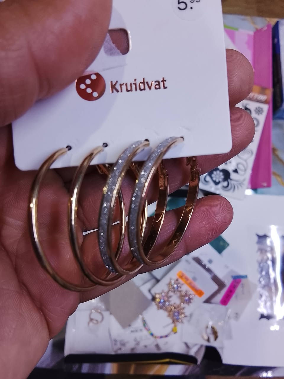 يا الله توفرت مجموعة من الإكسسوارات النسائيه مختلفه الأحجام والأشكال الاسعار مكتوبه اسفل كل صوره ⬇️⬇️


**إذا كنت صاحب هذا الإعلان وتريد حذفه لأي سبب، رجاءا أرسل رسالة إلى الدعم الفني**