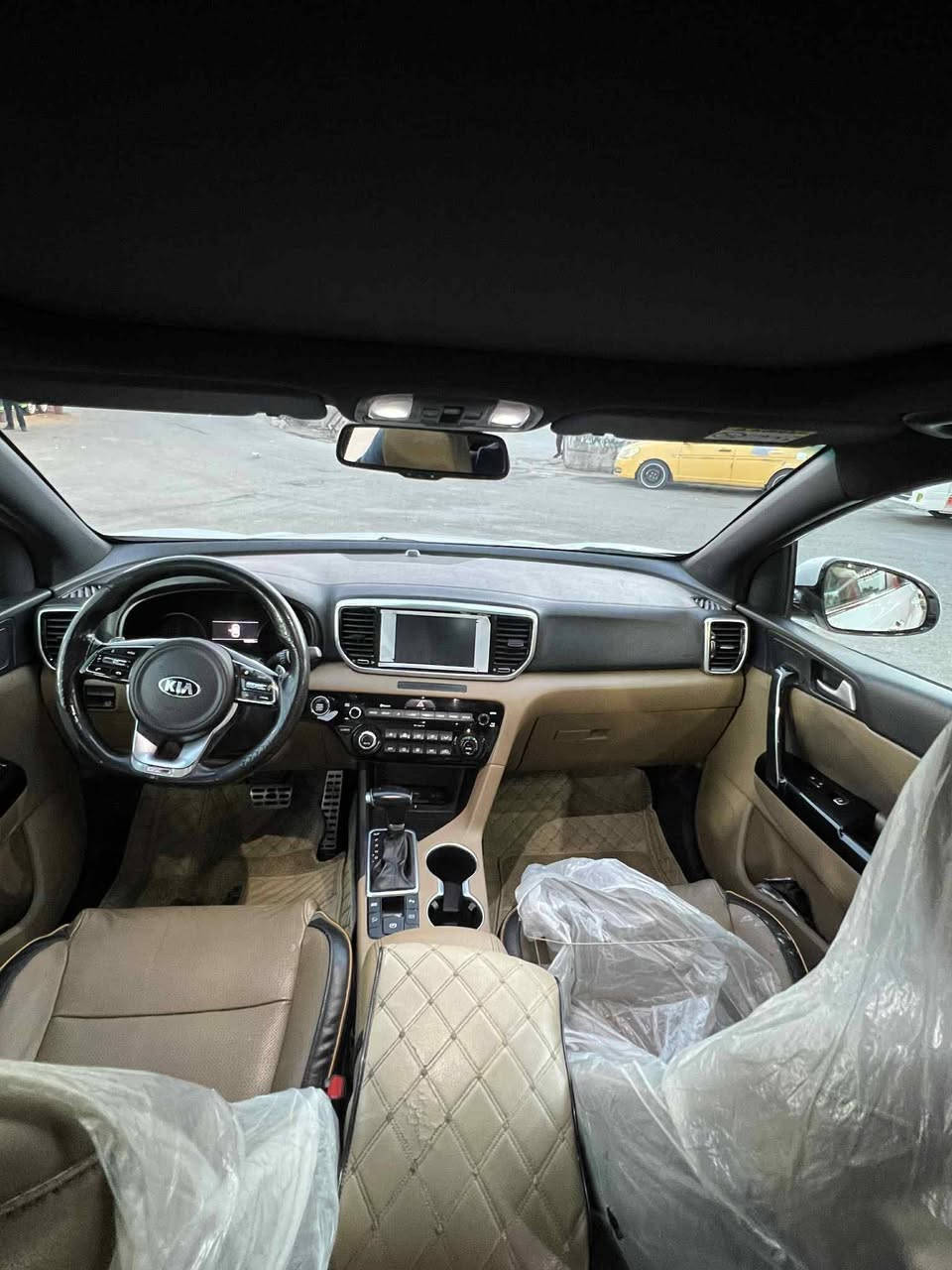 سلام عليكم كيا سبورتج 2020 سياره مكفوله فول مواصفاتGTL العنوان بغداد الدوره  الاستفسار ***********
