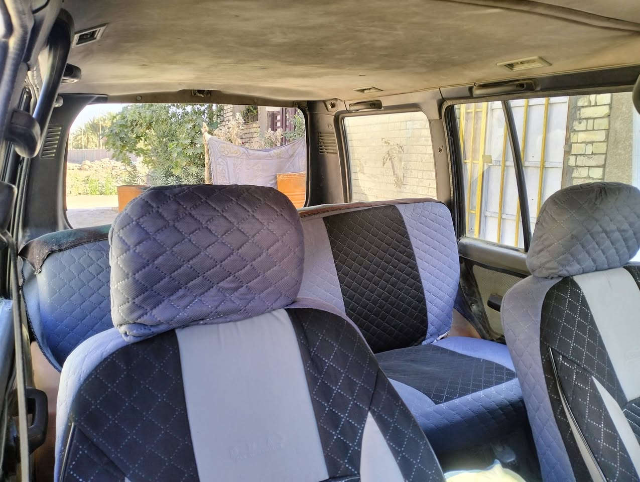 سلام عليكم حبايب كلبي من رخصت مدير الكروب سياره كالوبر البيع نضيف مديل 92 مكينه ففتي  ثنين ونص السياره نضيفه صاعده هزه بشهر 11عنوان بغداد مدينت الصدر سعر 45وبيه مجال


**إذا كنت صاحب هذا الإعلان وتريد حذفه لأي سبب، رجاءا أرسل رسالة إلى الدعم الفني**