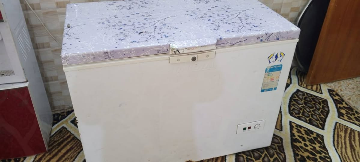 السلام عليكم
غراض للبيع كلمن وسعر علق ع صوره اجاوبك العنوان بابل مركز المدينه وعندي توصيل 
***********
