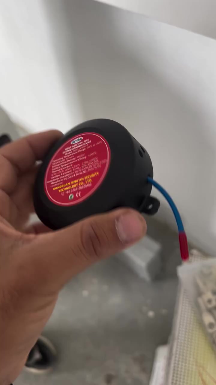 بضاعه جديد واسعار منخفضه جداااا🤌

عرض خاص على جميع الموادً المنشوره

=بطاريات
=انفيرترات
=اسلاكً الواح
=بوكس حمايه
=قواطع حمايه

يوجد توصيل لكافة المحافظات 

رقم المخزن  

يمكنك الاتصال او مراسلتي وتساب 

‭0771 710 7464‬
