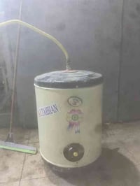 جمعه مباركه  عندي هذا السخان استخدم موسم واحد كامل هوة وتفرعاته والهيت...