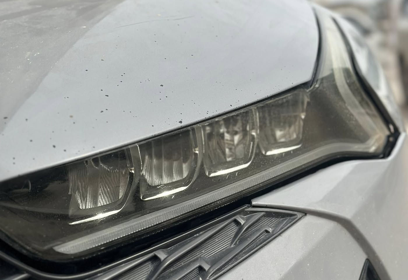 زوج لايتات k5 امريكي 4 عدسات السعر 400 الف مكاني البصره ***********
