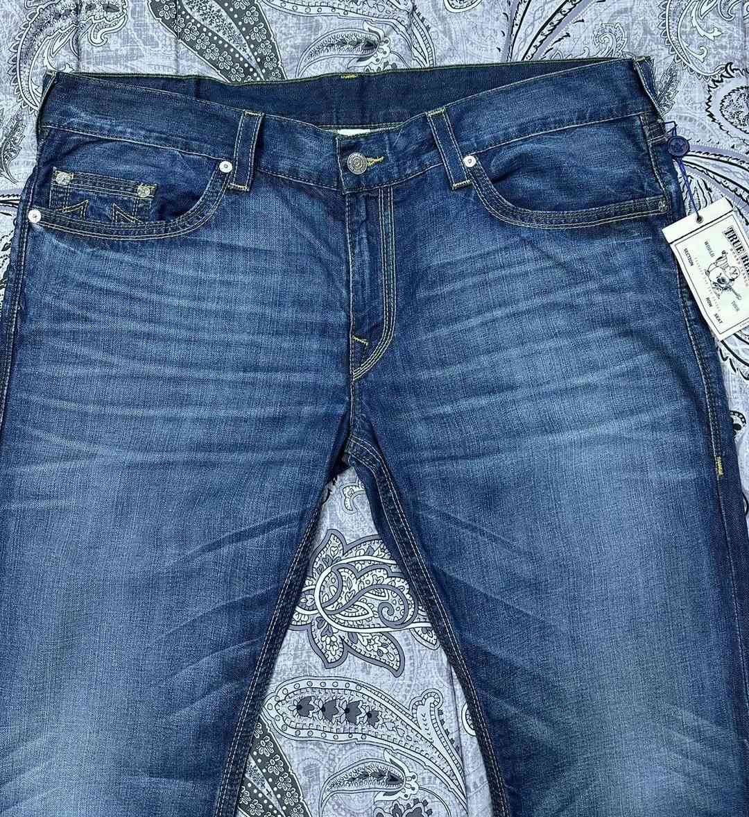 بنطرون ماركة TRUE RELIGION 
قياس 42 
طول البنطرون 116 عرض الكمر 58
الحجل 26 
السعر 30


**إذا كنت صاحب هذا الإعلان وتريد حذفه لأي سبب، رجاءا أرسل رسالة إلى الدعم الفني**